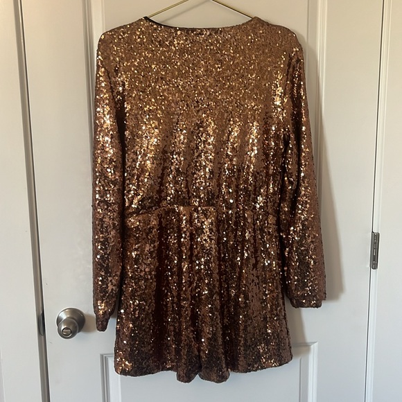 Sequin Romper - Picture 6 of 6